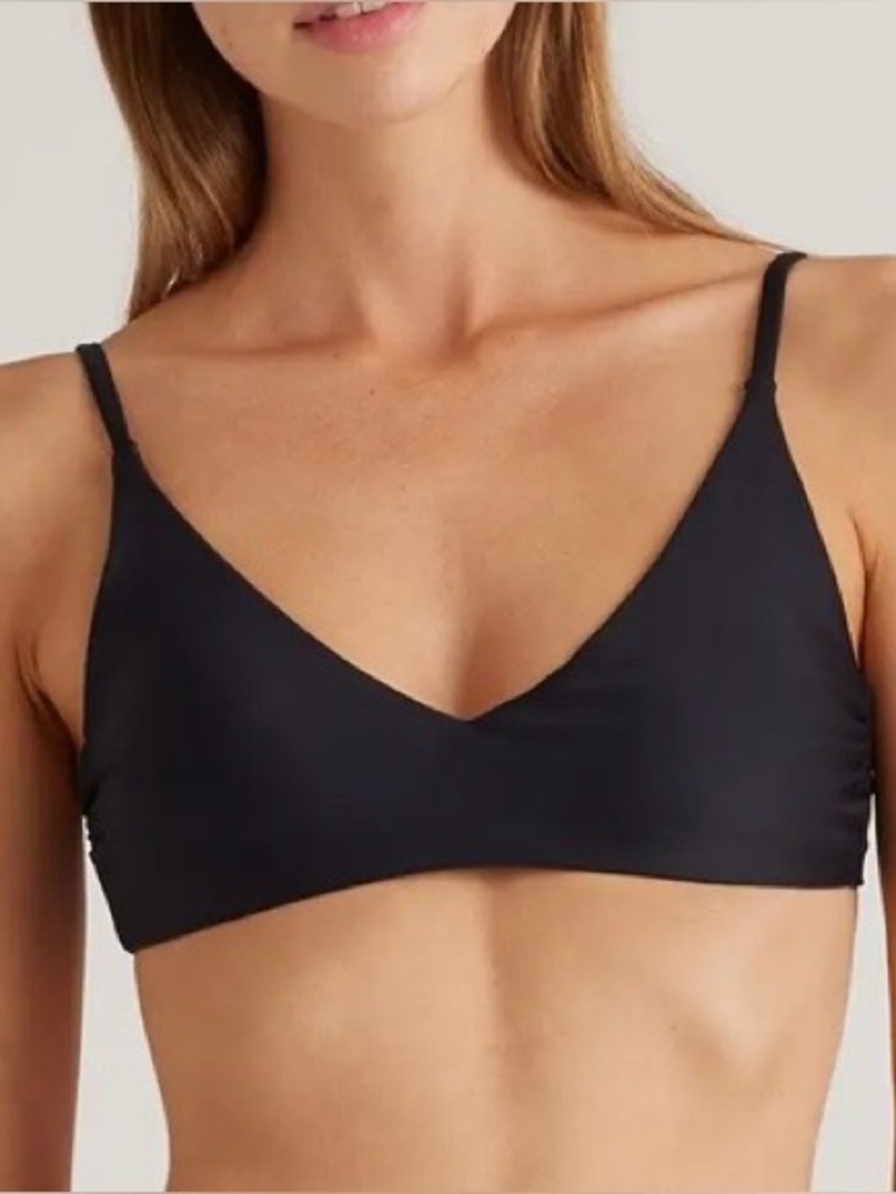 Quince Italian V neck bikini top